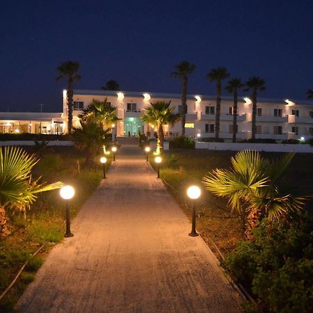 Costa Angela Seaside Resort Eksteriør bilde