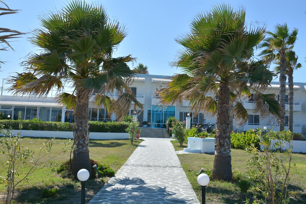 Costa Angela Seaside Resort Eksteriør bilde