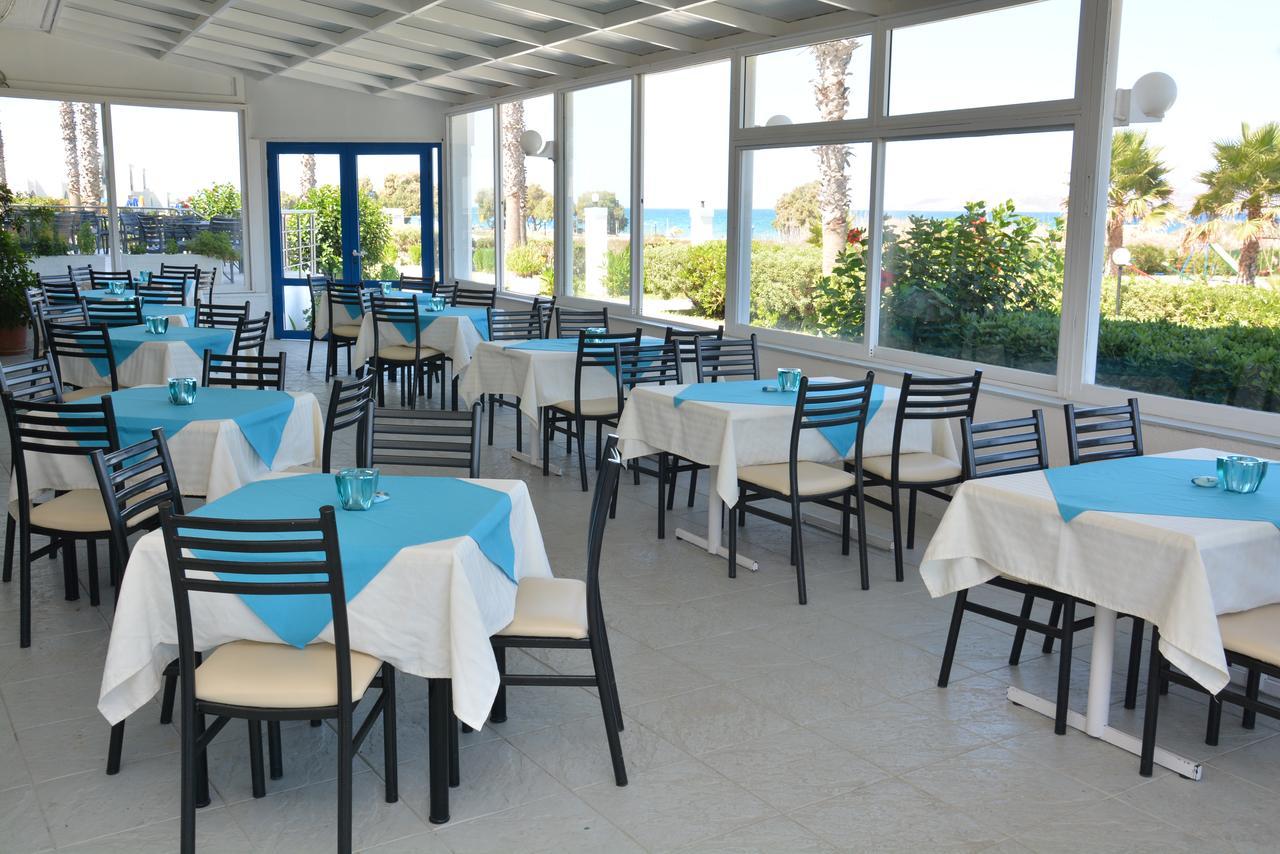 Costa Angela Seaside Resort Eksteriør bilde